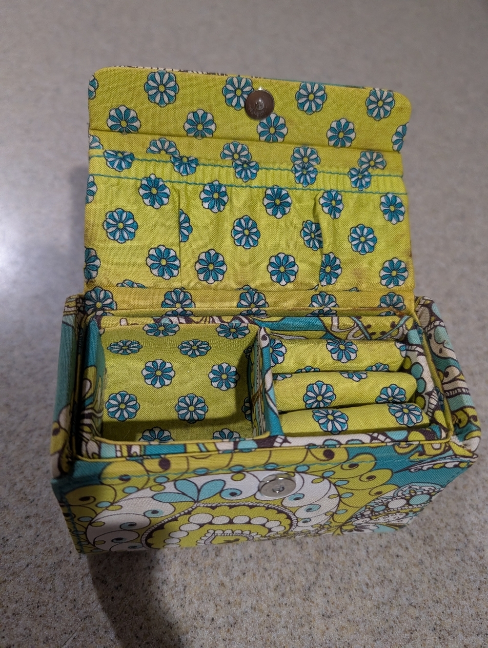 Vera Bradley Quilted Mini Jewelry Holder in Lime & Teal Paisley - Picture 3 of 5